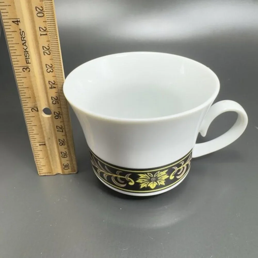 Taihei China Fine Bone China Porcelain Teacup‎ Saucer Set Cup Plate Hacienda VTG